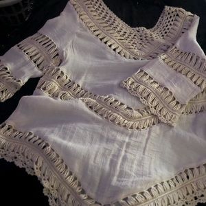 Lightweight ladies fashion Tunic